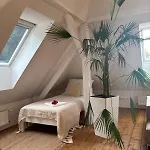 Loft 723 *